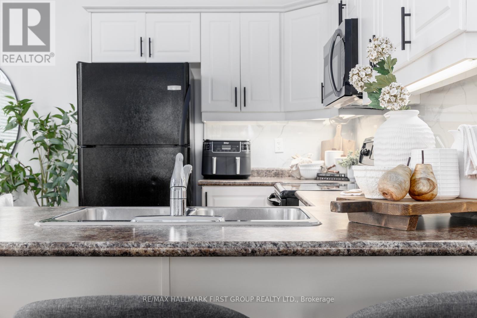 1501 - 325 Densmore Road, Cobourg, Ontario  K9A 0E4 - Photo 18 - X13029472