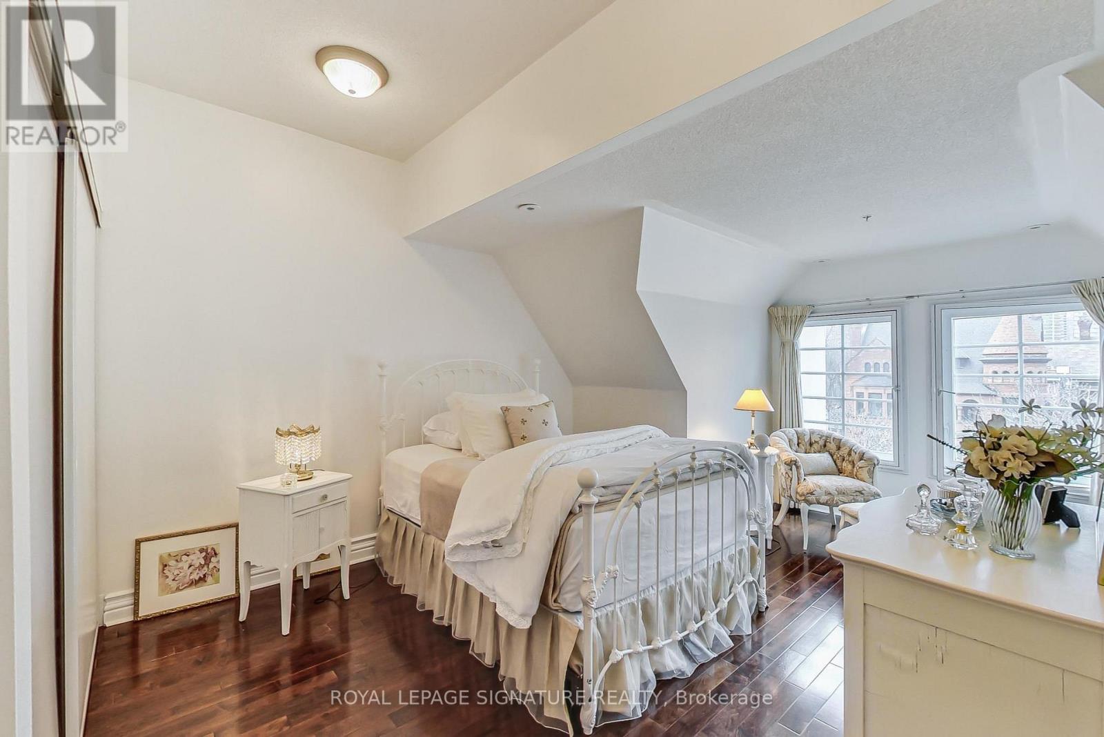 M11 - 539 Jarvis Street, Toronto, Ontario  M4Y 2H7 - Photo 10 - C13029478