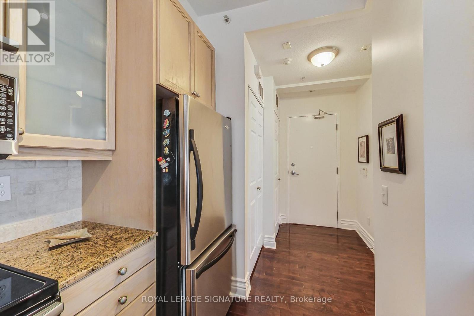 M11 - 539 Jarvis Street, Toronto, Ontario  M4Y 2H7 - Photo 9 - C13029478