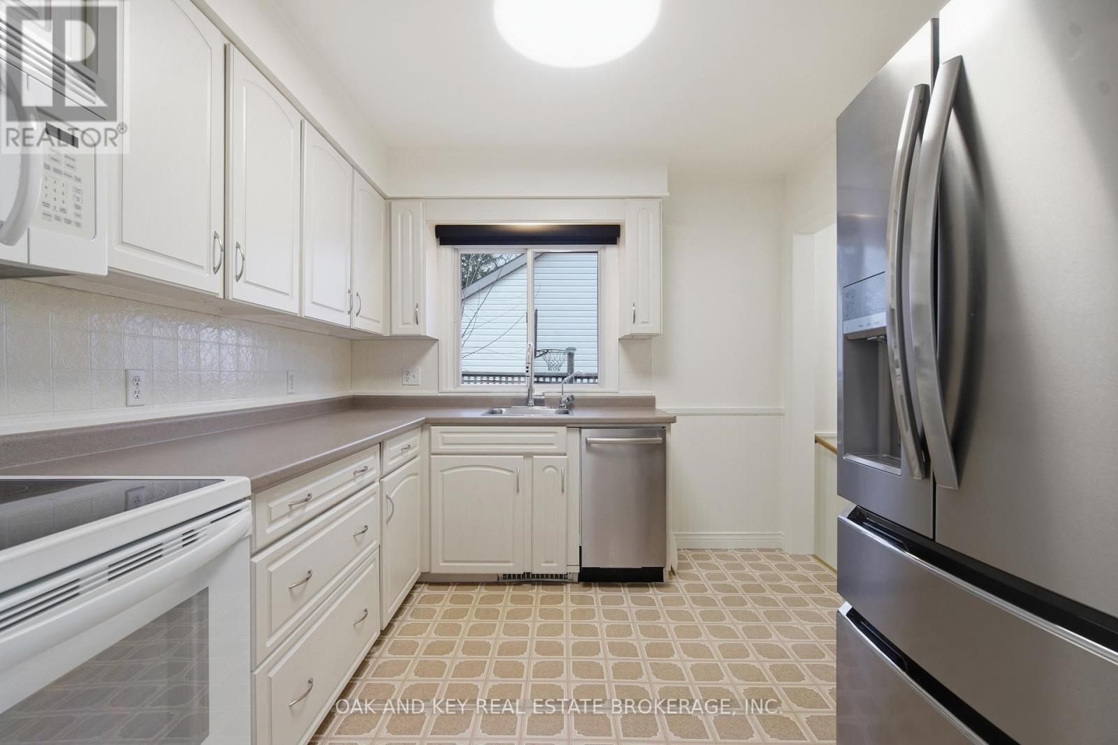 385 Avondale Road, London East, Ontario  N5W 5B6 - Photo 9 - X13029662