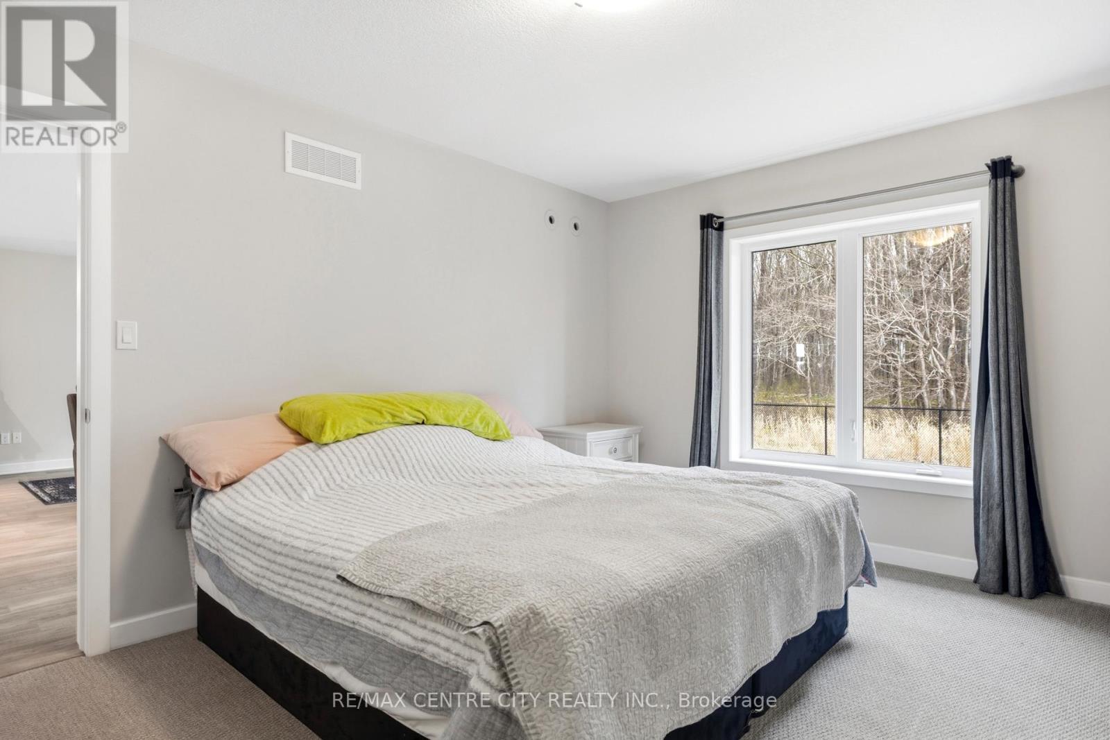 19 Benjamin Parkway, St. Thomas, Ontario  N5R 0J1 - Photo 11 - X13029682