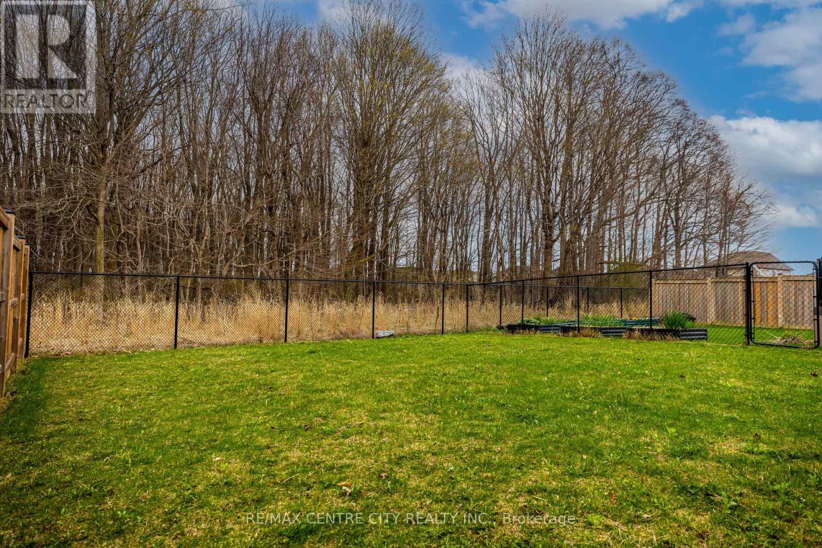 19 Benjamin Parkway, St. Thomas, Ontario  N5R 0J1 - Photo 17 - X13029682