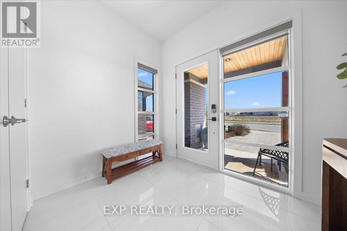 769 Brian Good Avenue, Ottawa, Ontario  K4M 0E3 - Photo 3 - X13029556