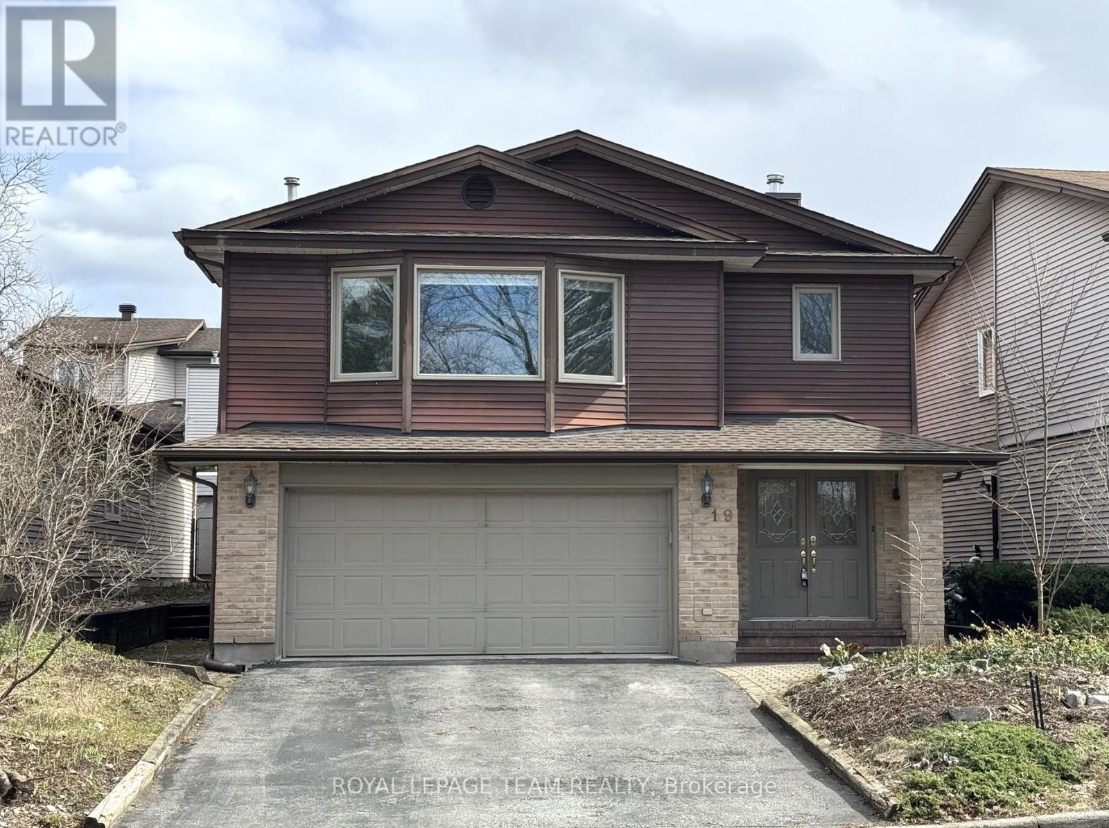 19 Hackett Street, Ottawa, Ontario  K1V 0P9 - Photo 3 - X13029584