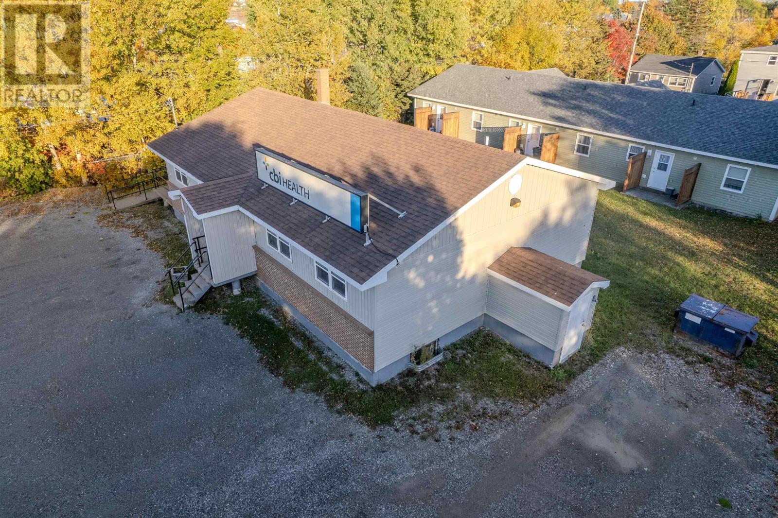 71 High Street, North Sydney, Nova Scotia  B2A 3T9 - Photo 3 - 202608219