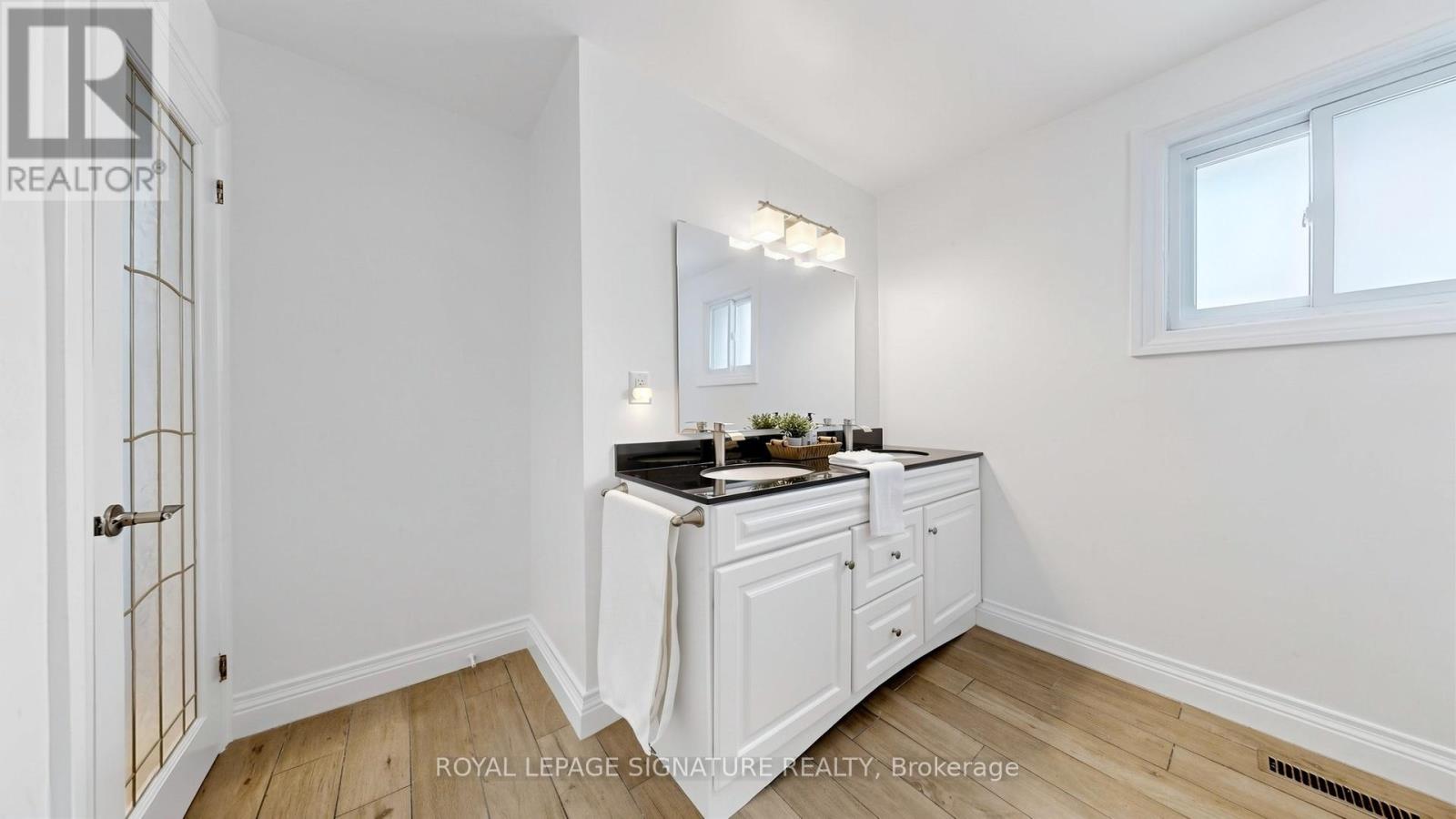 116 Oakmeadow Boulevard, Toronto, Ontario  M1E 4G7 - Photo 13 - E13028958