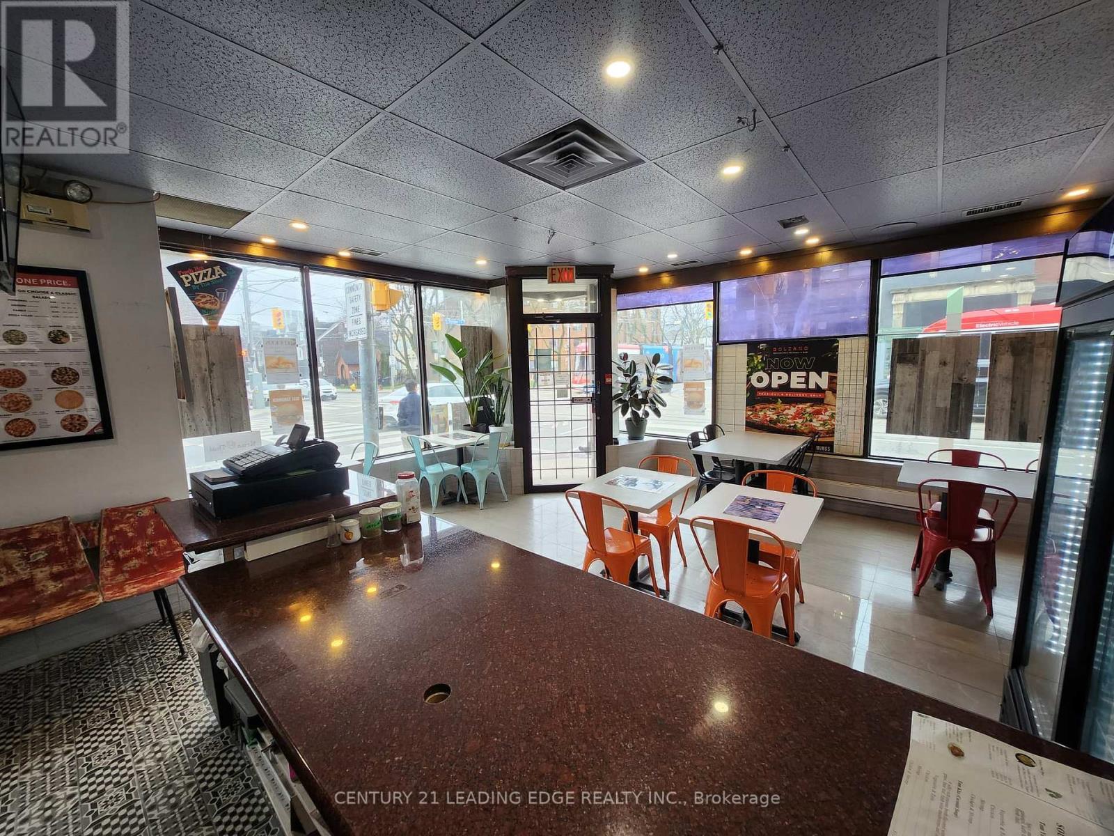 239 Broadview Avenue, Toronto, Ontario  M4M 2G6 - Photo 2 - E13028862