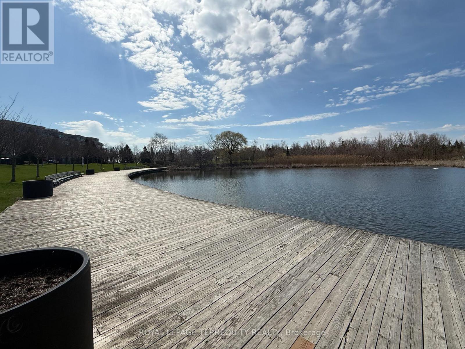 1746 Queen Street E, Toronto, Ontario  M4L 1G7 - Photo 38 - E13028970