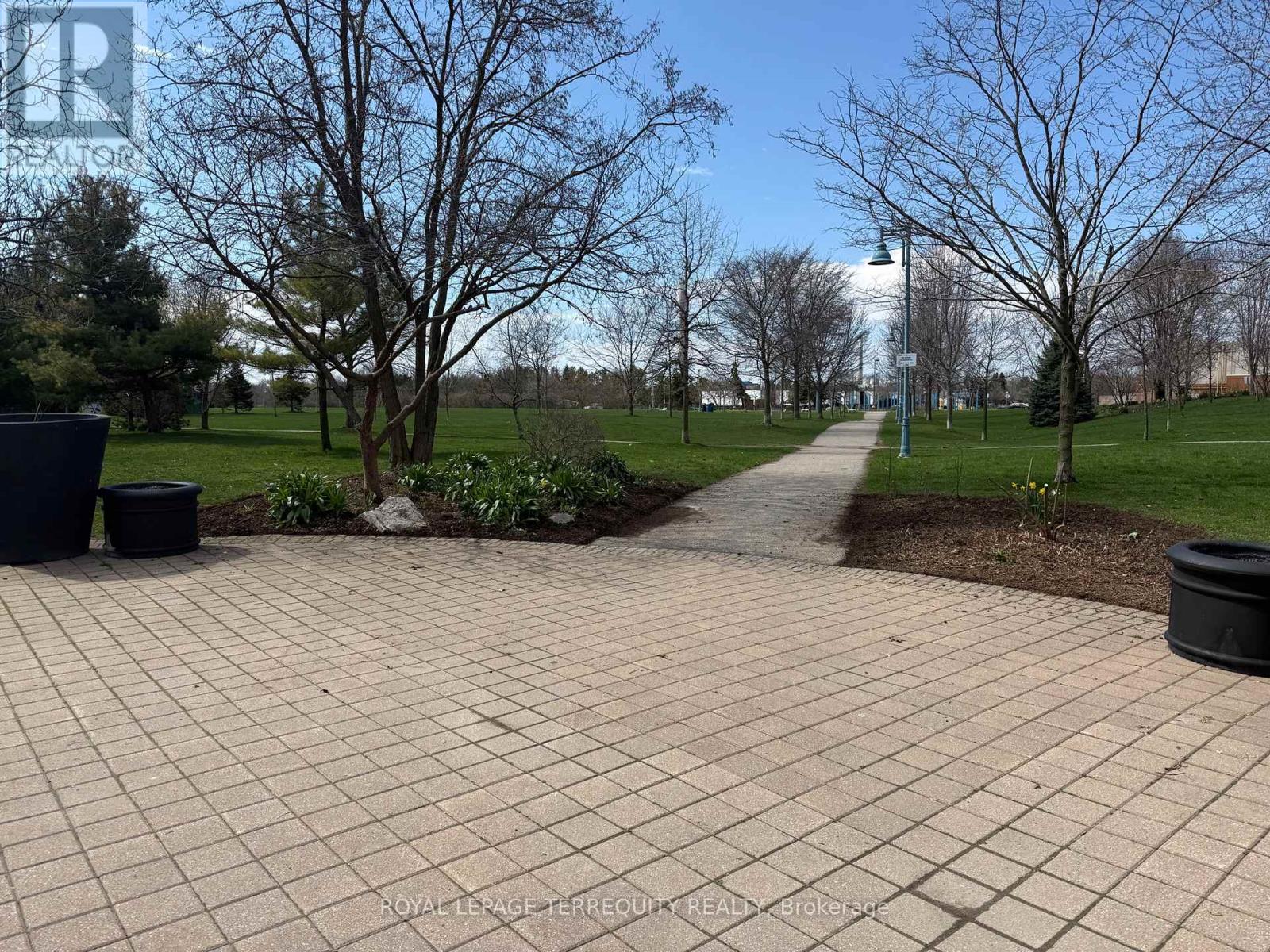 1746 Queen Street E, Toronto, Ontario  M4L 1G7 - Photo 33 - E13028970