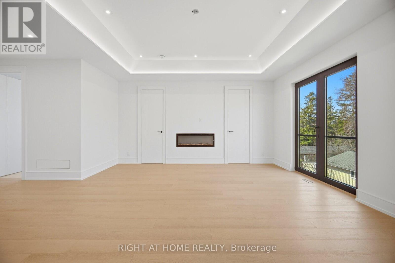 84 Mosley Street, Aurora, Ontario  L4G 1H1 - Photo 26 - N13002254