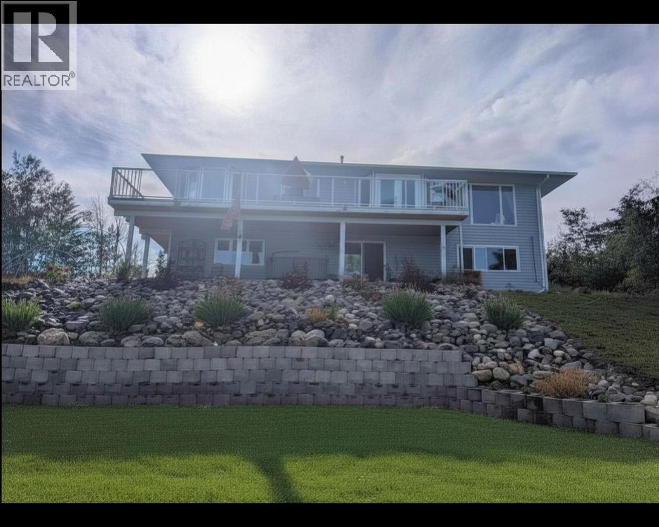 2448 Clara Road, 150 Mile House, British Columbia  V0K 2G0 - Photo 2 - R3097640