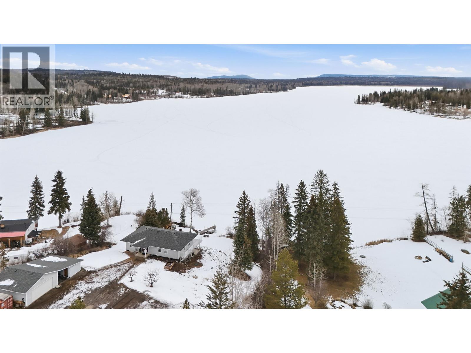 2448 Clara Road, 150 Mile House, British Columbia  V0K 2G0 - Photo 38 - R3097640