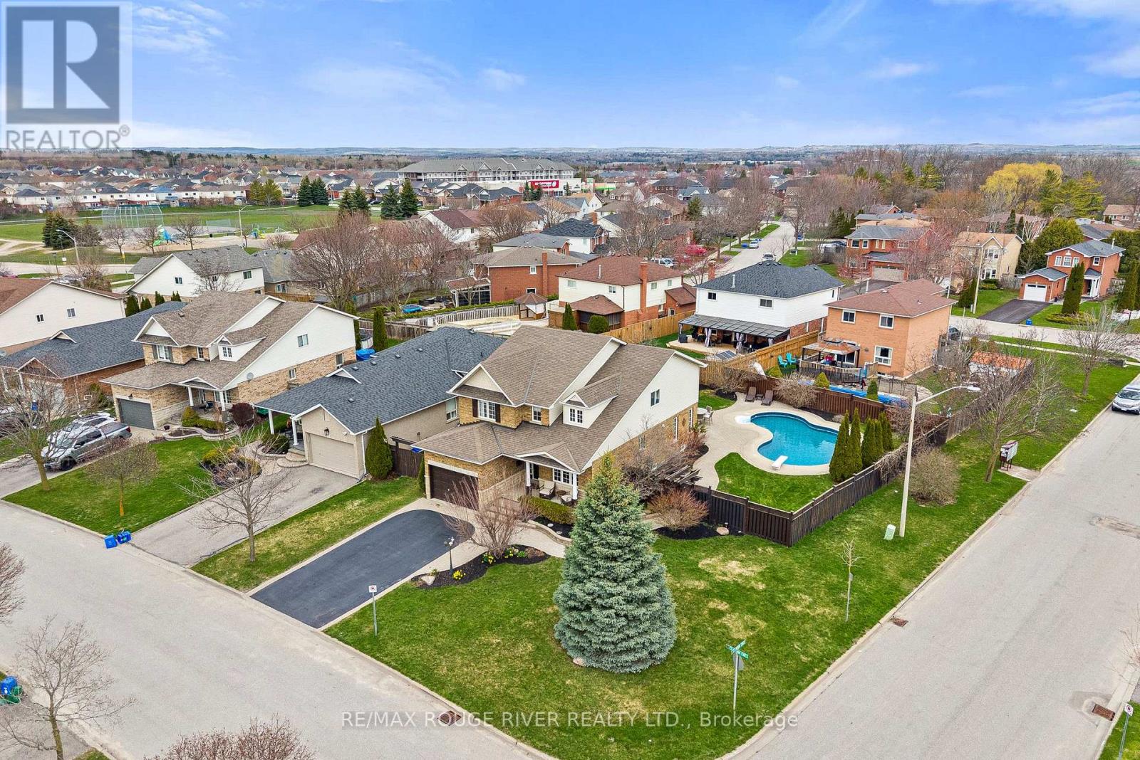 9 CLAYTON CRESCENT, Clarington, Ontario