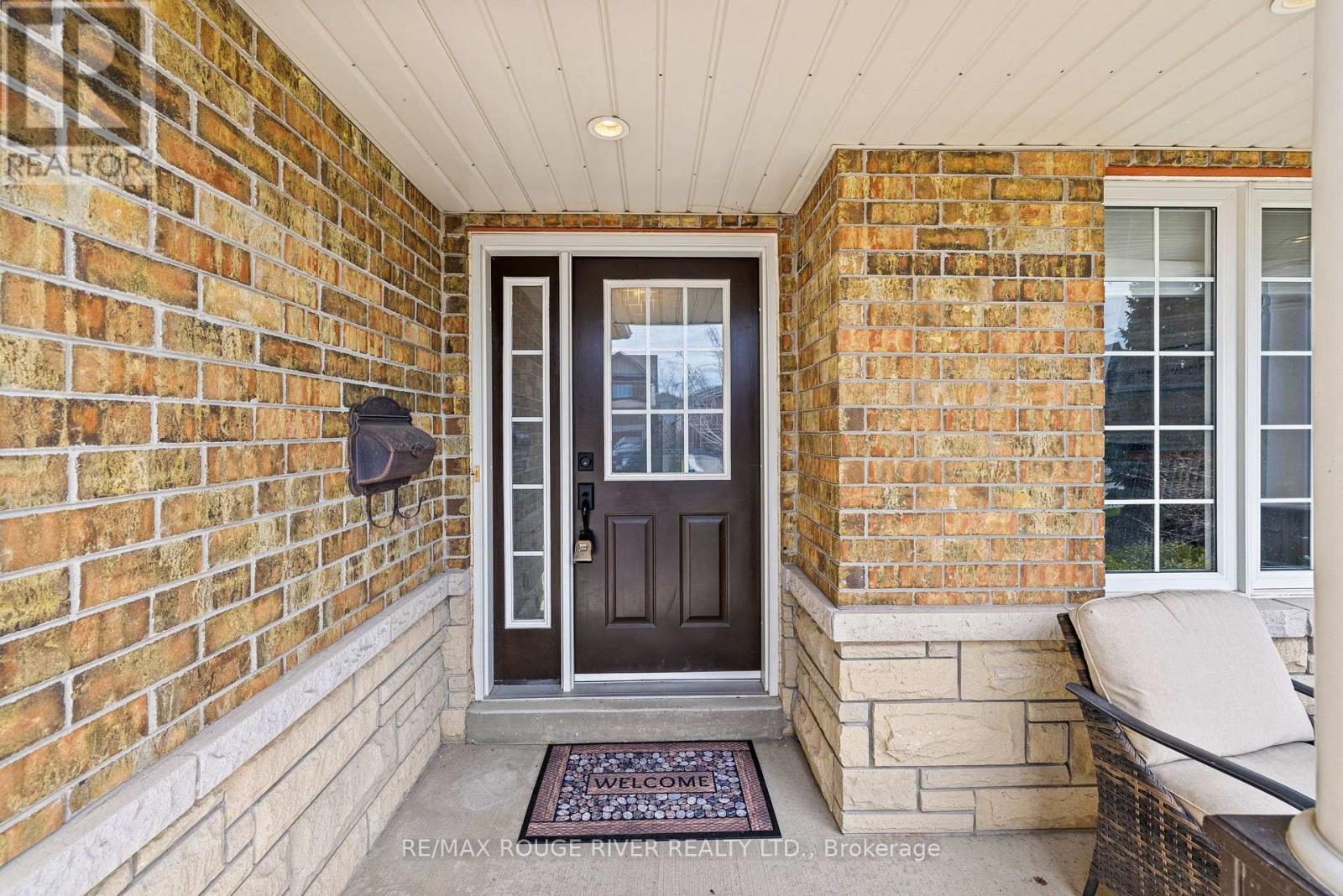 9 Clayton Crescent, Clarington, Ontario  L1C 4P2 - Photo 6 - E13029670