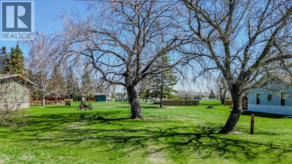 235 S 100 E, Raymond, Alberta