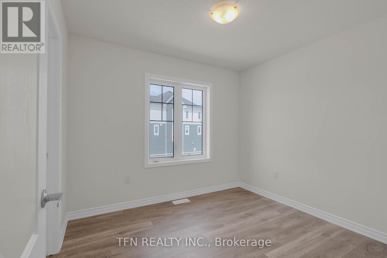 28 Abby Drive, Wasaga Beach, Ontario  L9Z 0K2 - Photo 23 - S12974660