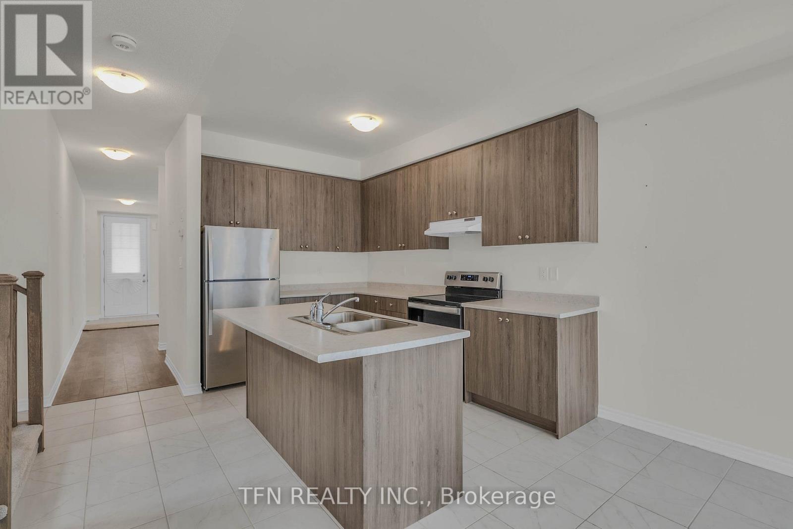 28 Abby Drive, Wasaga Beach, Ontario  L9Z 0K2 - Photo 13 - S12974660