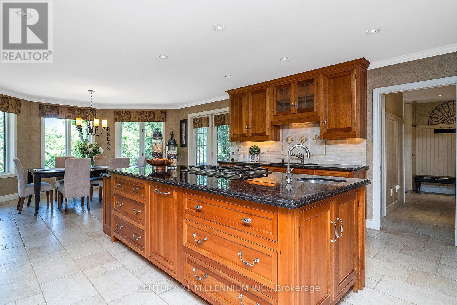 41 Pine Ridge Road, Erin, Ontario  N0B 1T0 - Photo 12 - X12827734