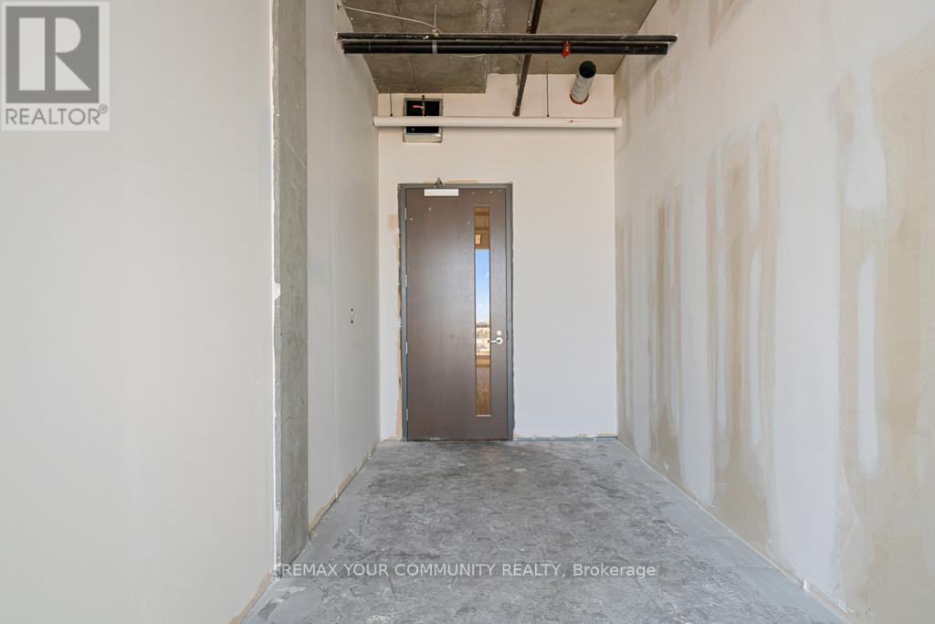 610 - 1275 Finch Avenue W, Toronto, Ontario  M3J 0L5 - Photo 10 - W12394647