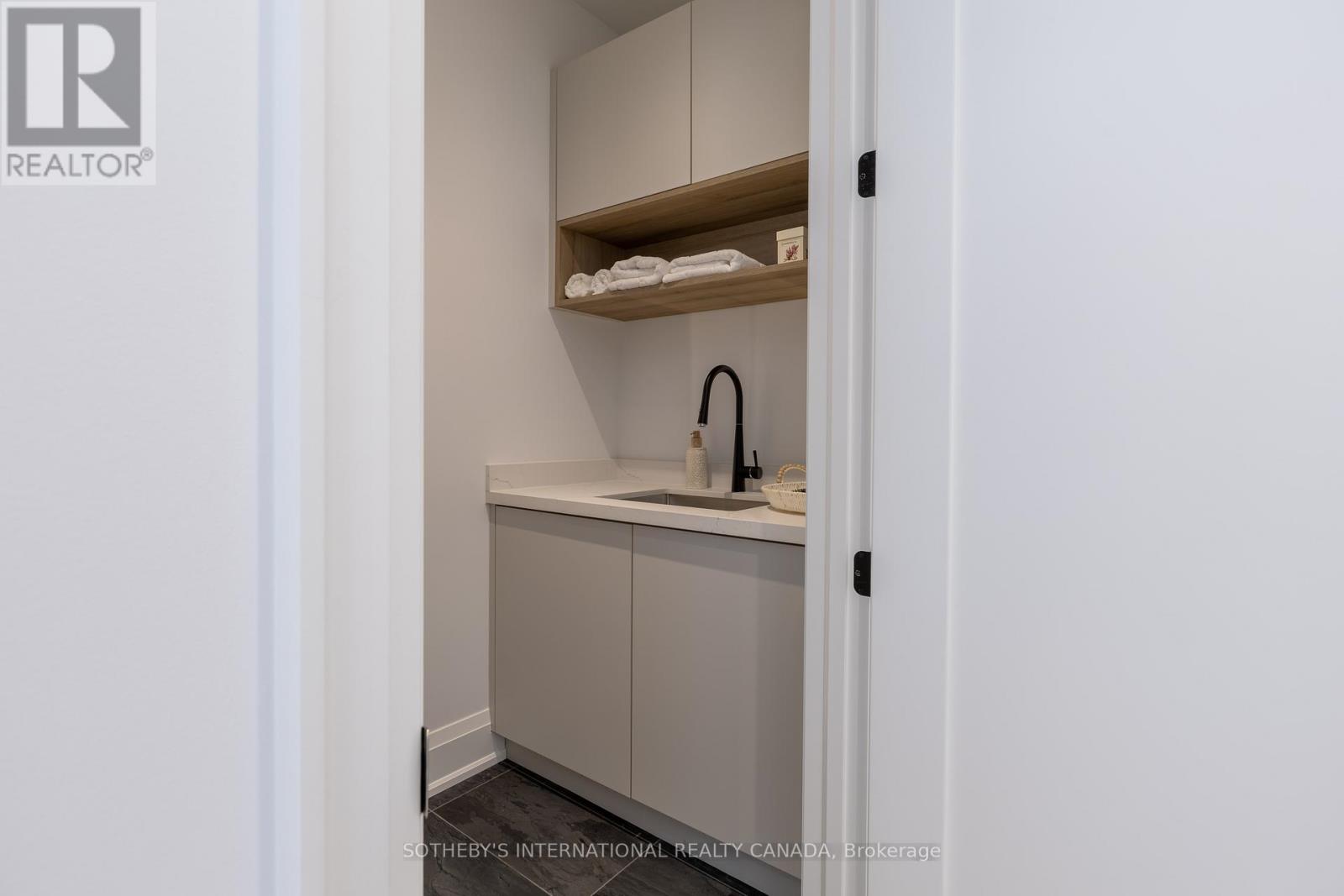 21 Murrie Street, Toronto, Ontario  M8V 1X6 - Photo 31 - W12703672