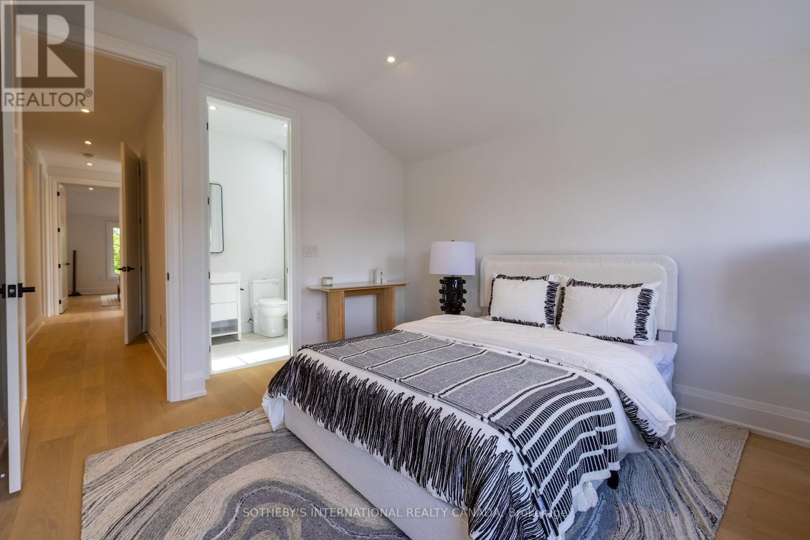 21 Murrie Street, Toronto, Ontario  M8V 1X6 - Photo 24 - W12703672