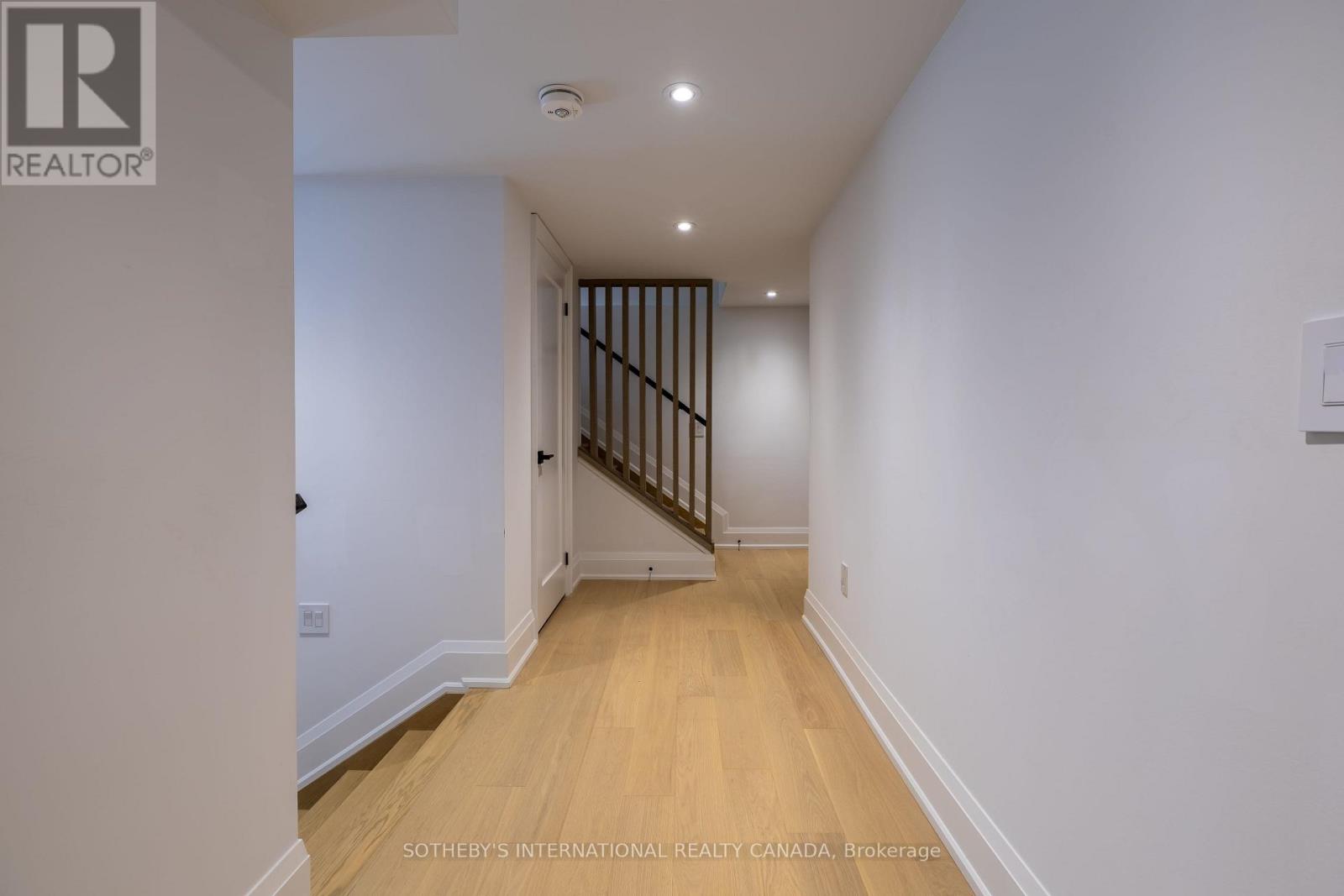 21 Murrie Street, Toronto, Ontario  M8V 1X6 - Photo 39 - W12703672