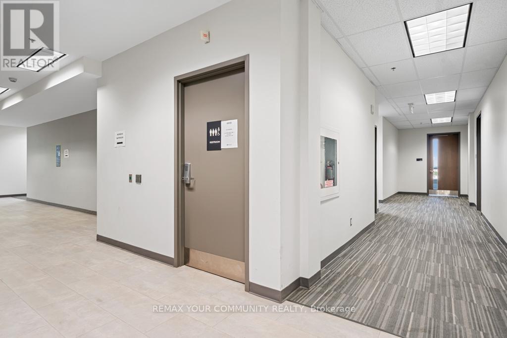 610 - 1275 Finch Avenue W, Toronto, Ontario  M3J 0L5 - Photo 22 - W12394647