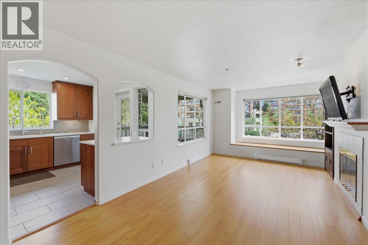 307 6745 Station Hill Court, Burnaby, British Columbia  V3N 4Z4 - Photo 4 - R3114307