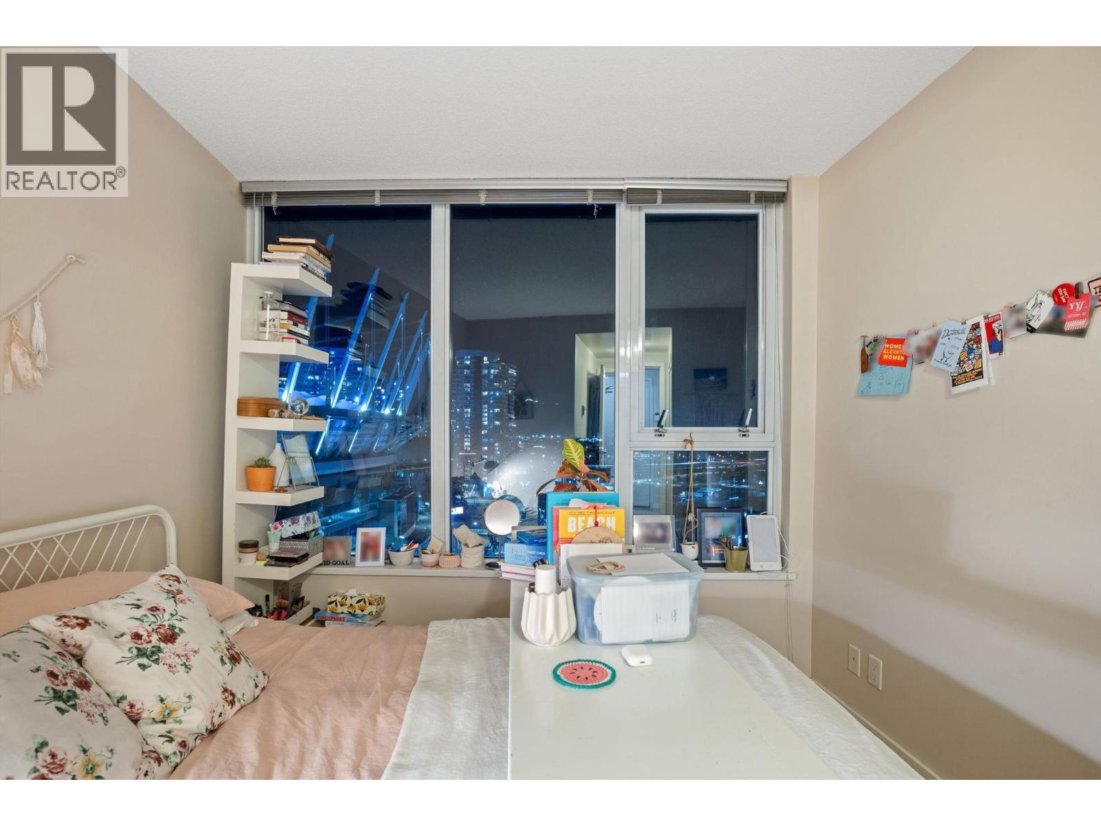 1901 33 Smithe Street, Vancouver, British Columbia  V6B 0B5 - Photo 17 - R3114477