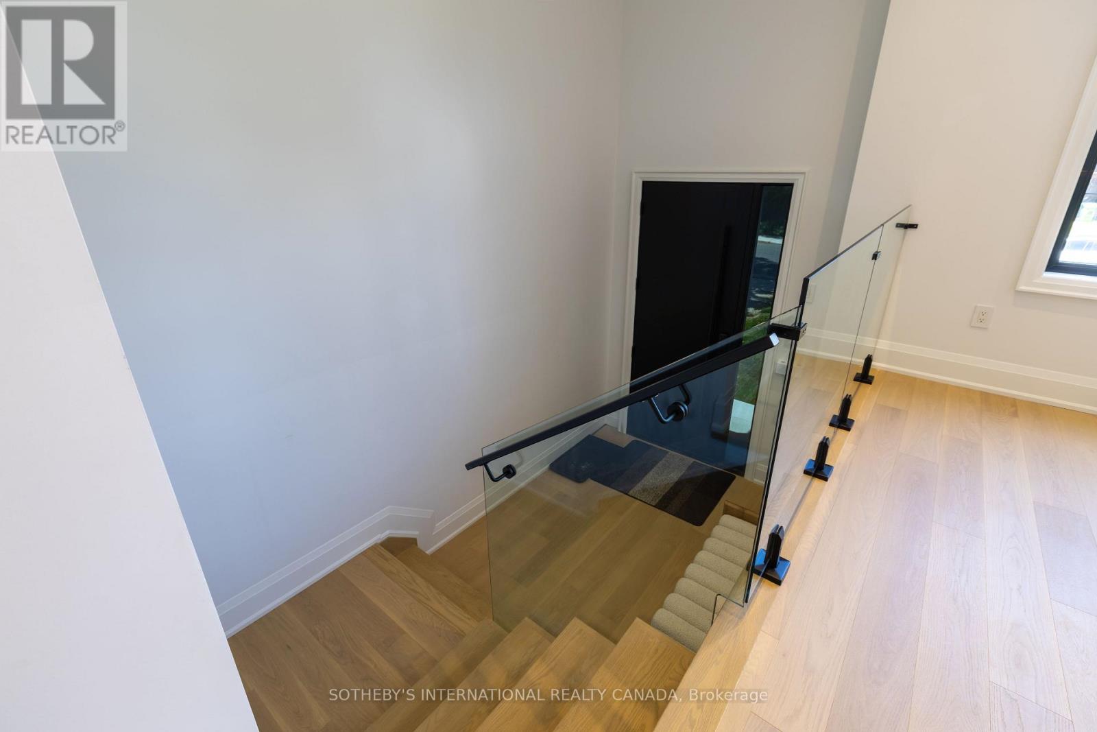 21 Murrie Street, Toronto, Ontario  M8V 1X6 - Photo 2 - W12703672