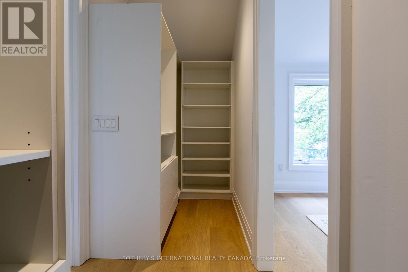 21 Murrie Street, Toronto, Ontario  M8V 1X6 - Photo 29 - W12703672