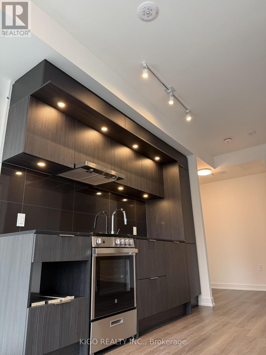 1612 - 448 Burnhamthorpe Road, Mississauga, Ontario  L5B 0R4 - Photo 13 - W12937580