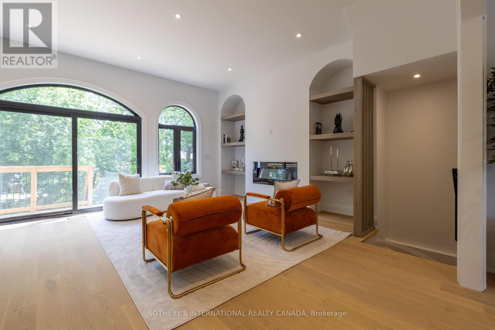 21 Murrie Street, Toronto, Ontario  M8V 1X6 - Photo 7 - W12703672