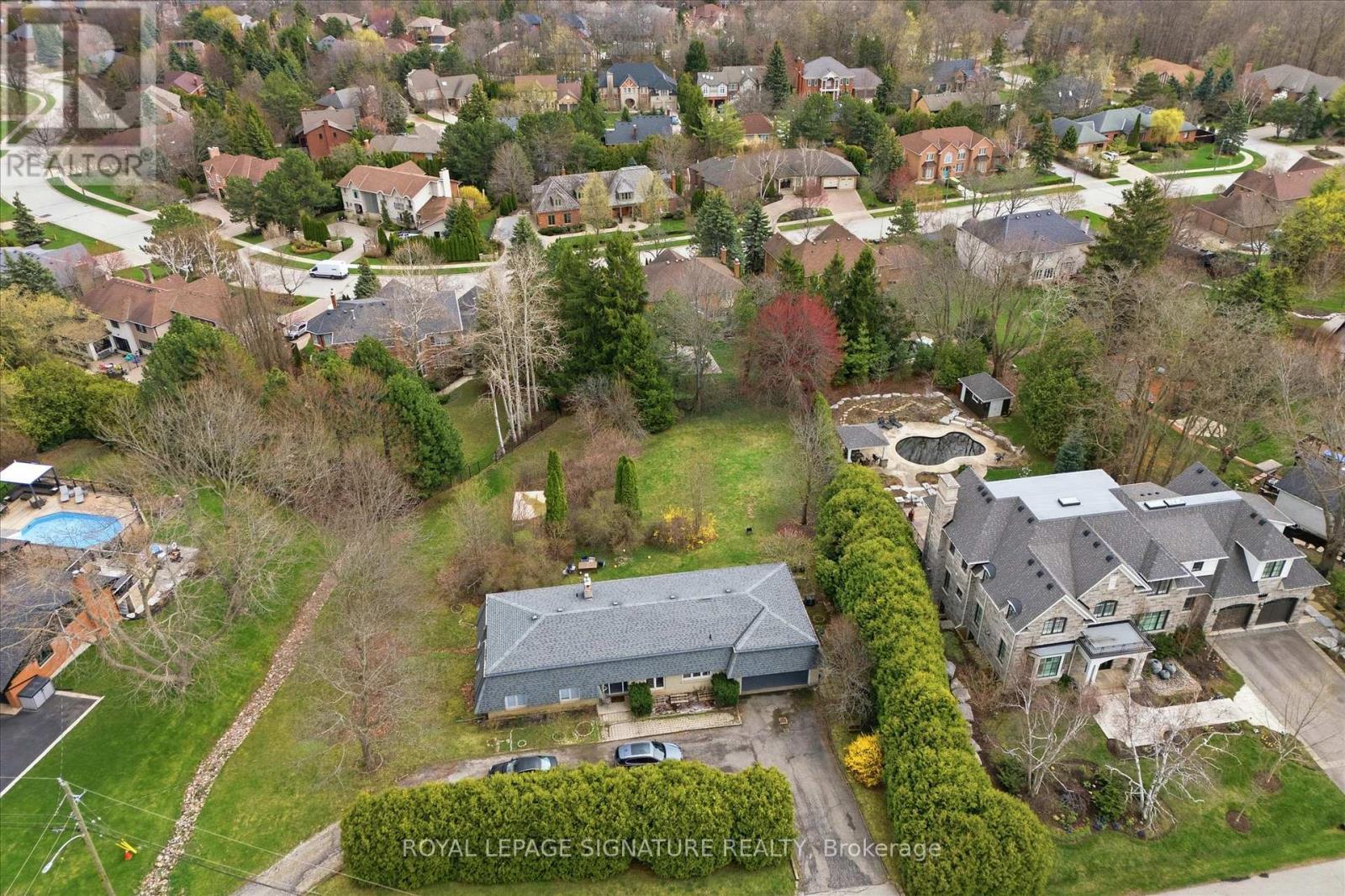 1310 Beaufort Drive, Burlington, Ontario  L7P 4V9 - Photo 14 - W13014564