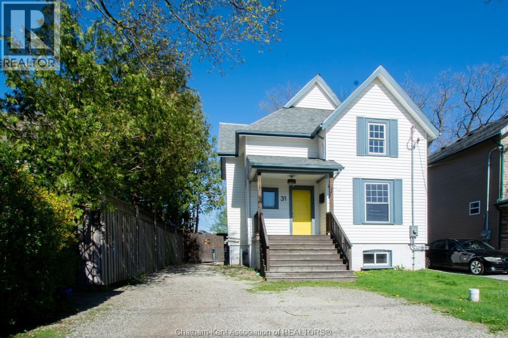 31 Adelaide Street North, Chatham, Ontario  N7M 4K2 - Photo 2 - 26008870