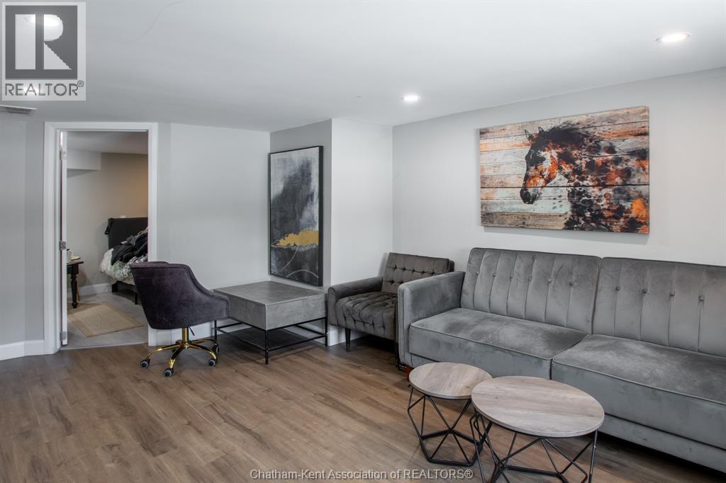 31 Adelaide Street North, Chatham, Ontario  N7M 4K2 - Photo 8 - 26008870