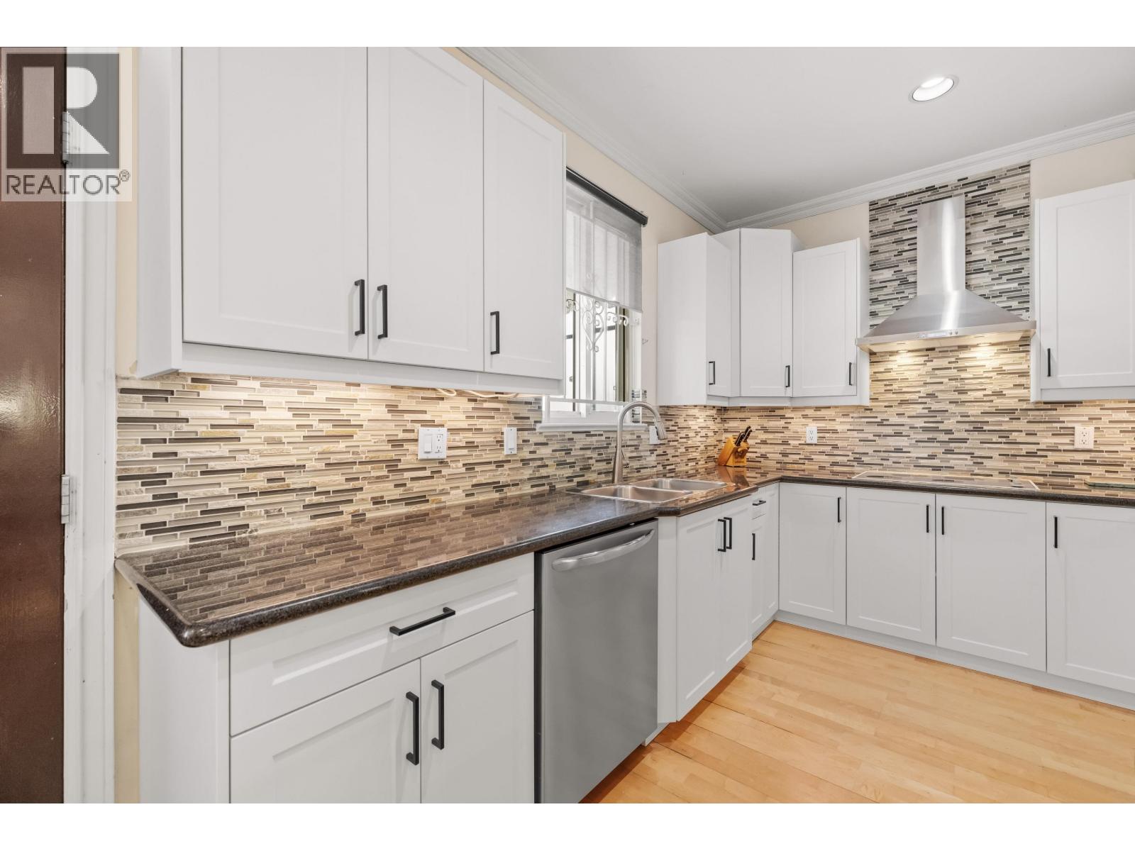 1788 E 64th Avenue, Vancouver, British Columbia  V5P 2M7 - Photo 11 - R3114473