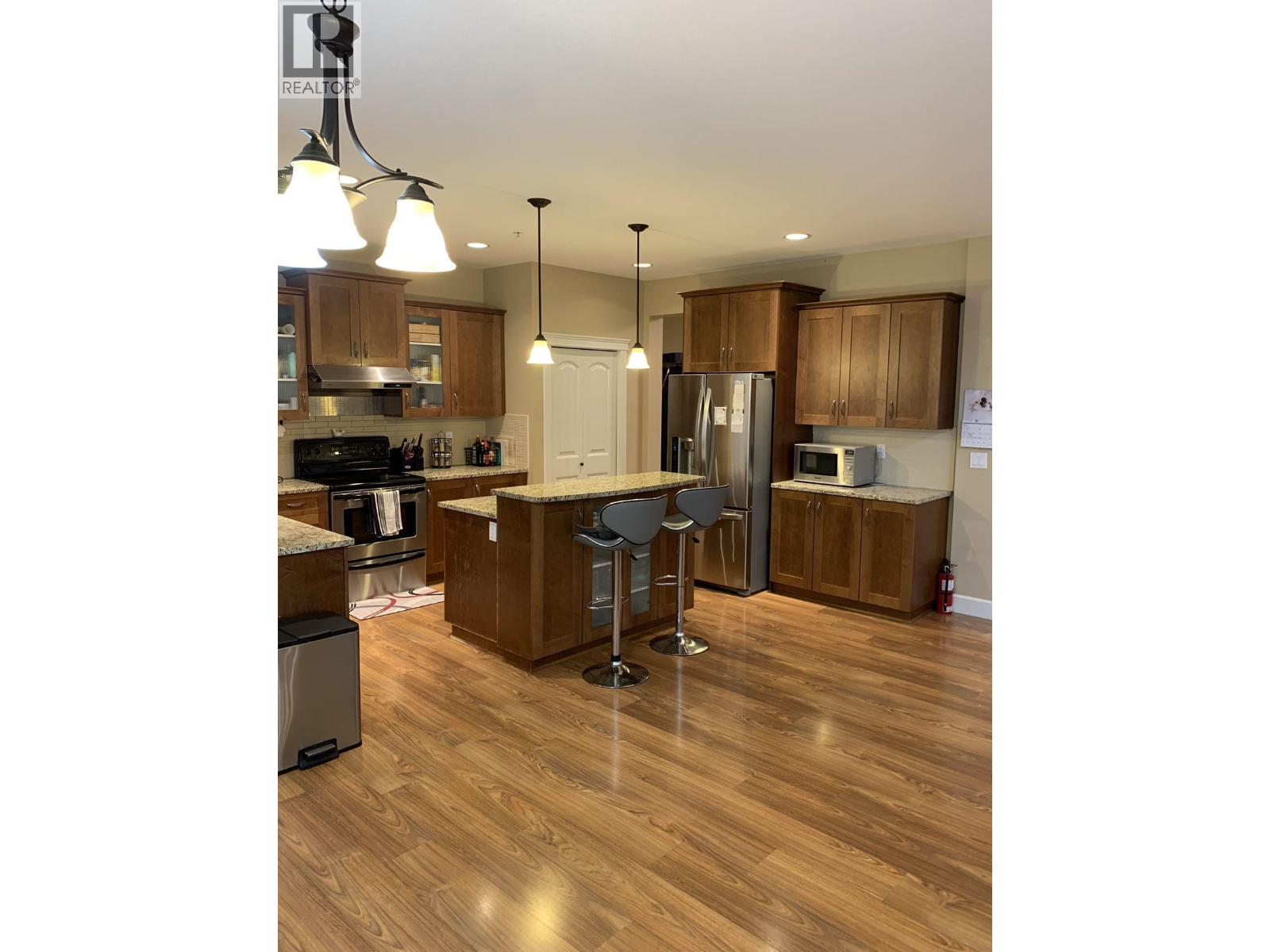 10686 Kimola Way, Maple Ridge, British Columbia  V2W 0A6 - Photo 5 - R3114480