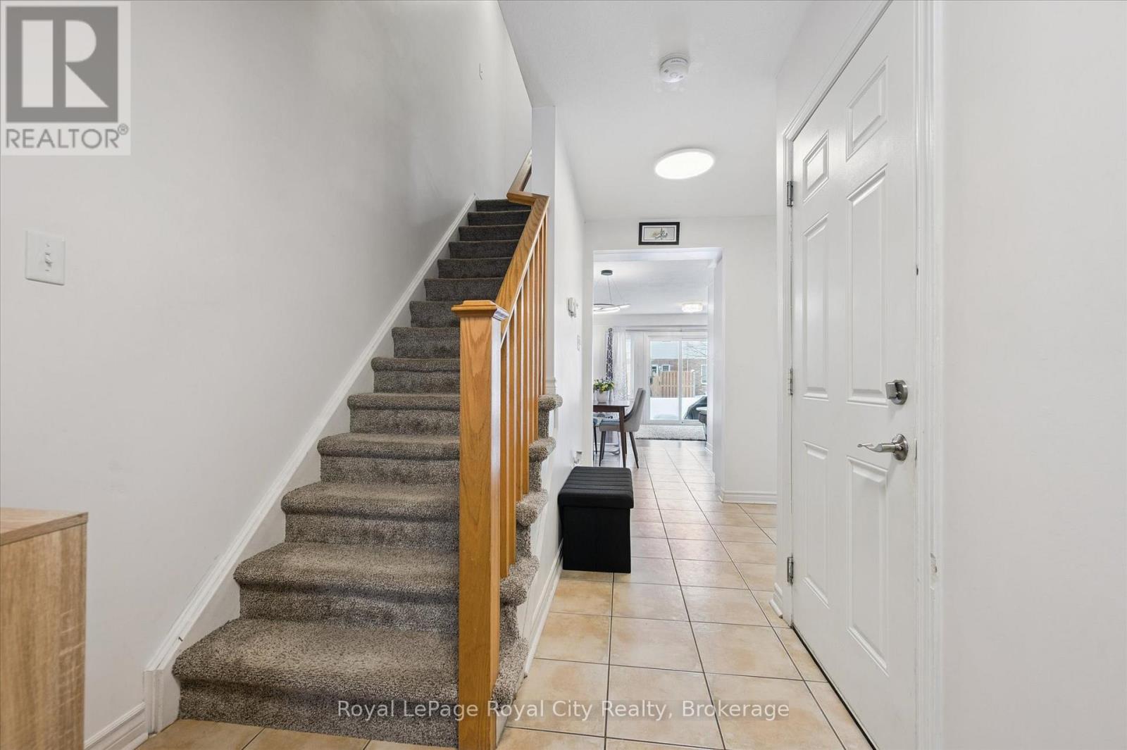 91 Lambeth Way, Guelph, Ontario  N1L 0H1 - Photo 3 - X12795214