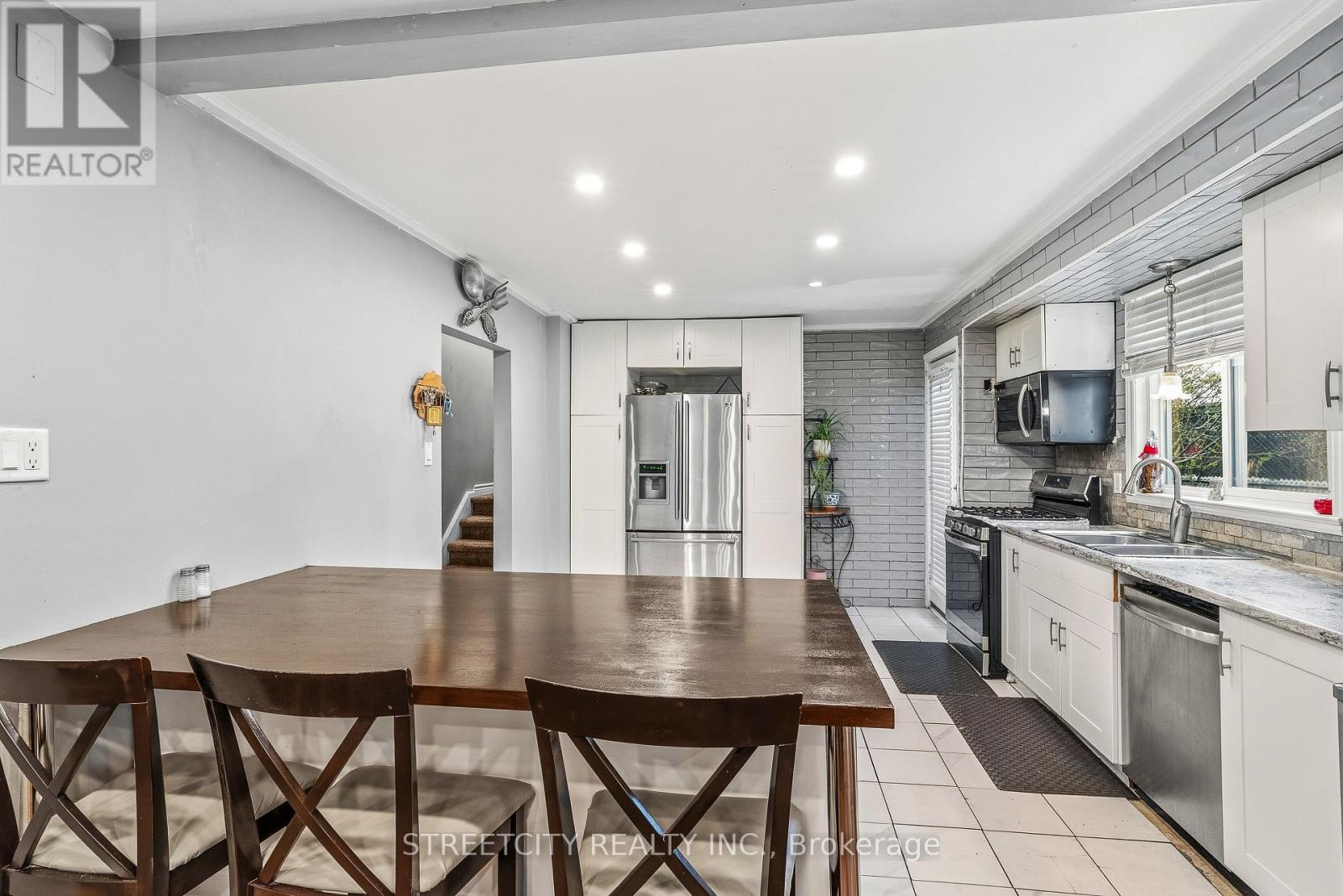 68 Downing Crescent, London South, Ontario  N6C 3C8 - Photo 10 - X13024942