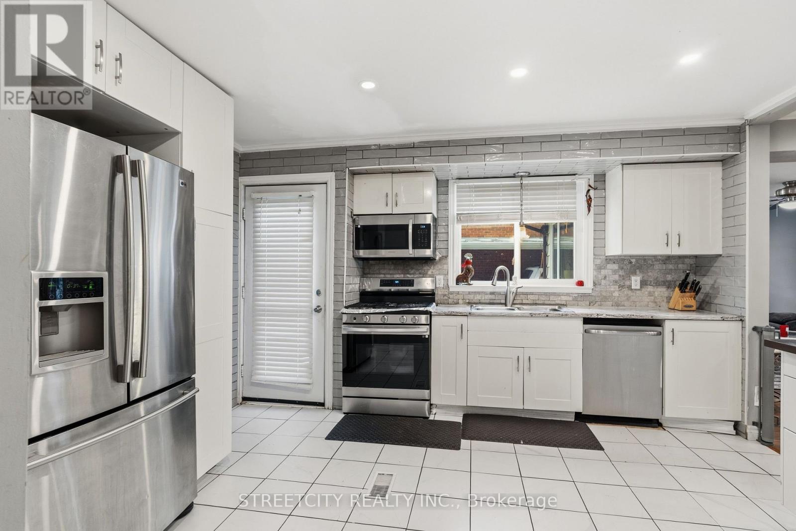 68 Downing Crescent, London South, Ontario  N6C 3C8 - Photo 14 - X13024942