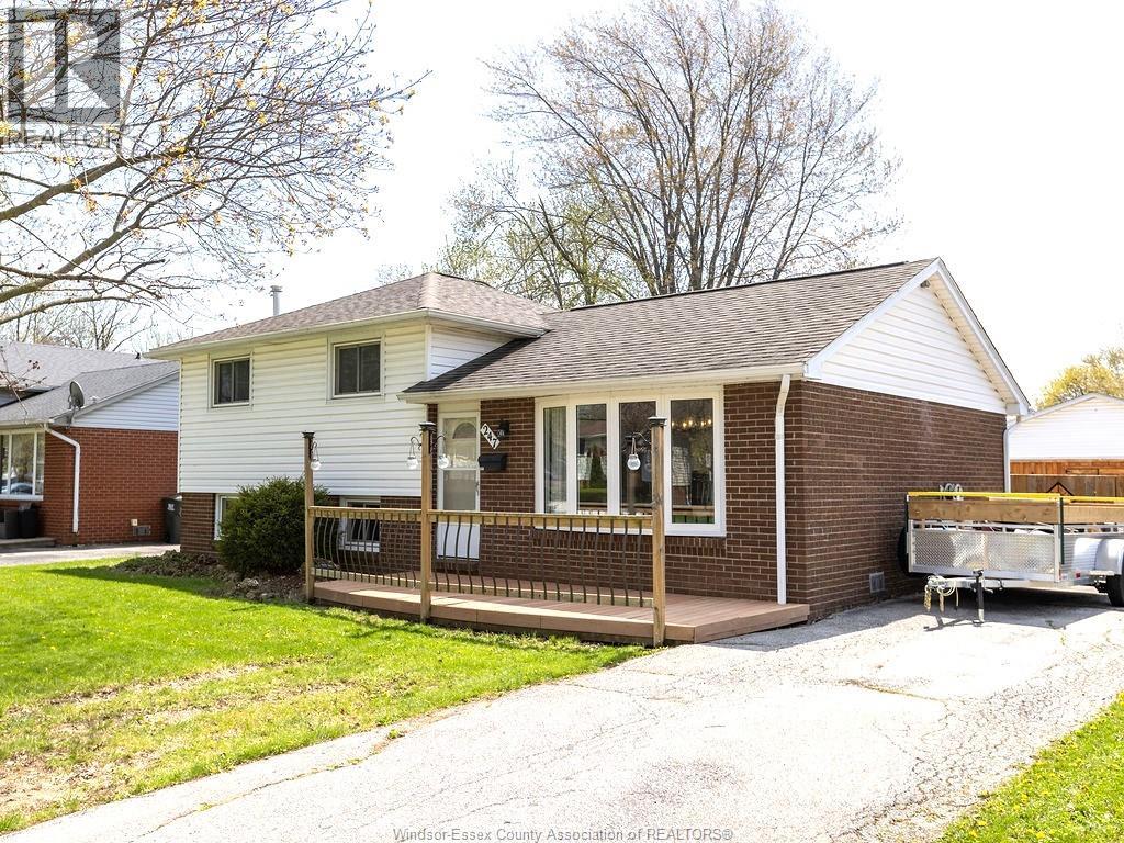 247 Hawthorn, Amherstburg, Ontario  N9V 1R9 - Photo 2 - 26008842
