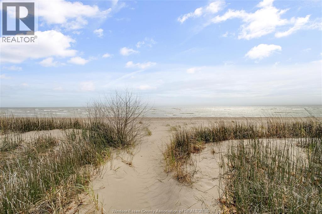 11604 Bates Line, Rondeau Park, Ontario  N0P 1X0 - Photo 46 - 26008399