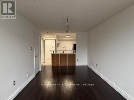 405 - 300 Balliol Street, Toronto, Ontario  M4S 3G6 - Photo 4 - C12834186