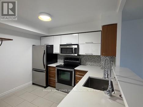 405 - 300 Balliol Street, Toronto, Ontario  M4S 3G6 - Photo 8 - C12834186