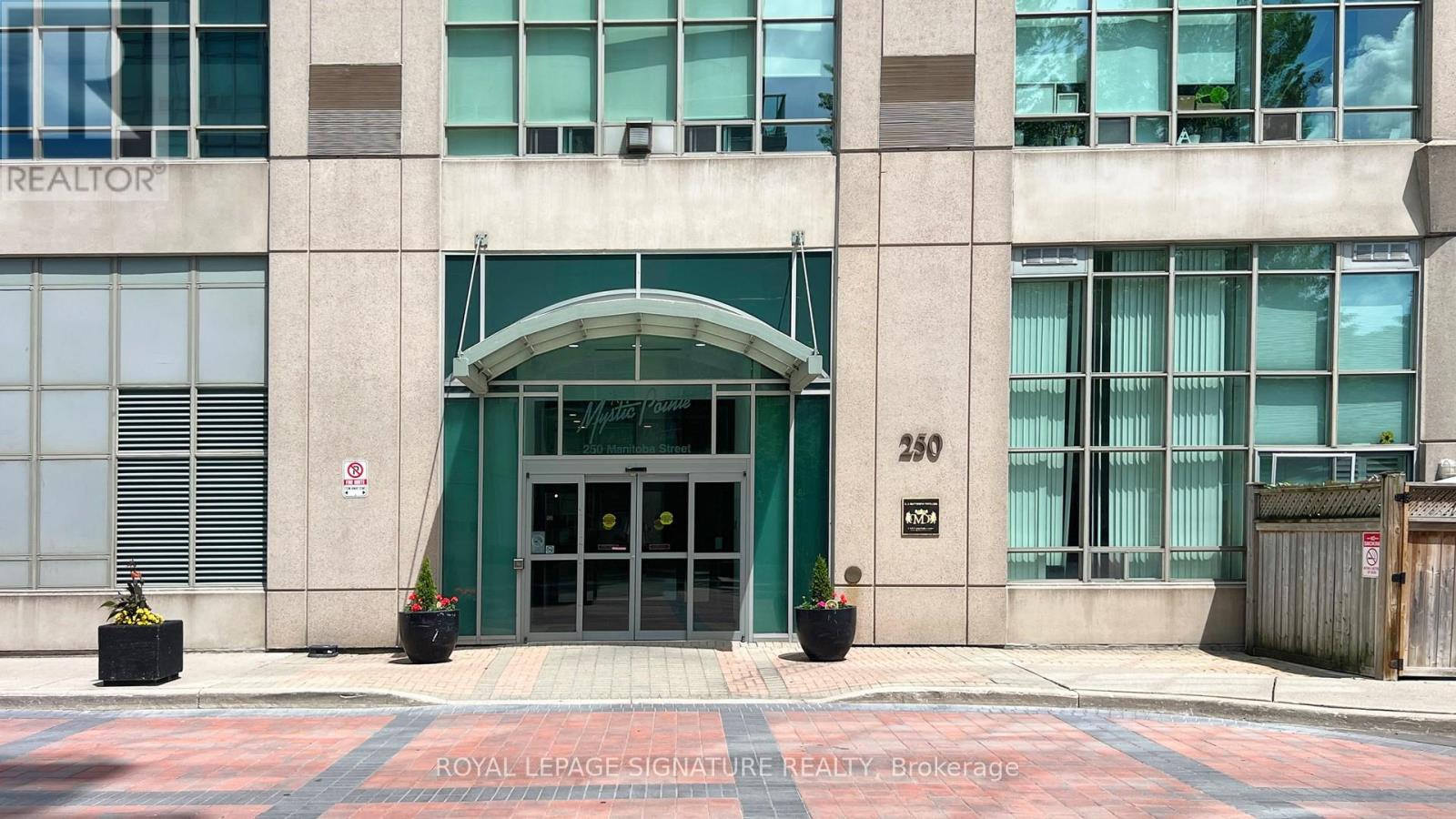 702 - 250 Manitoba Street, Toronto, Ontario  M8Y 4G8 - Photo 17 - W13021168