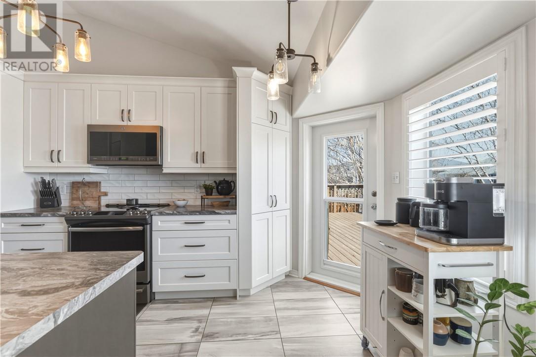 34 Mist Hollow, Sudbury, Ontario  P3E 6L7 - Photo 11 - 2127223