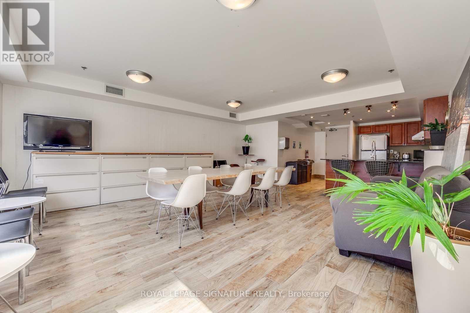 1004 - 225 Wellesley Street E, Toronto, Ontario  M4X 1X8 - Photo 12 - C13029522