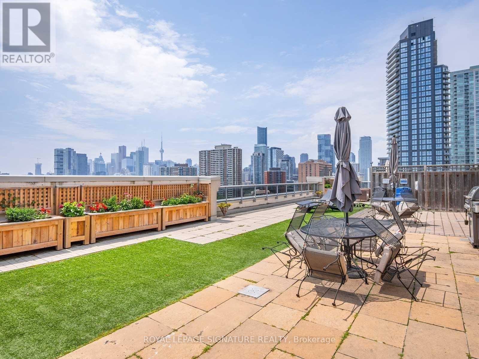 1004 - 225 Wellesley Street E, Toronto, Ontario  M4X 1X8 - Photo 18 - C13029522