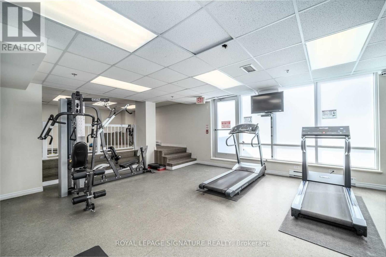 1004 - 225 Wellesley Street E, Toronto, Ontario  M4X 1X8 - Photo 9 - C13029522